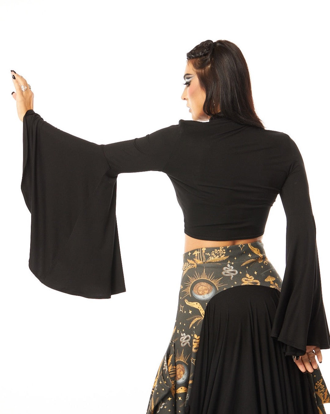 Spellbinder Shirt - Jersey - Terra Siare